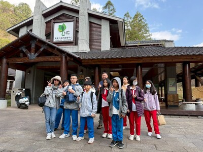 LINE_ALBUM_20260121 奧萬大戶外教學活動_260122_1圖片