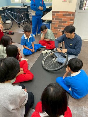 LINE_ALBUM_2026317七年級職探-自行車維修1.0_260318_16圖片