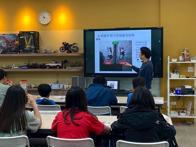 LINE_ALBUM_2026317七年級職探-自行車維修1.0_260318_15圖片