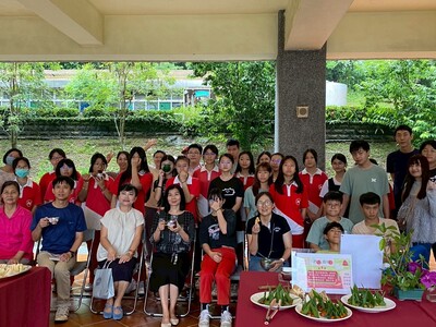 LINE_ALBUM_2025年6月5日畢業感恩茶會_250609_2圖片
