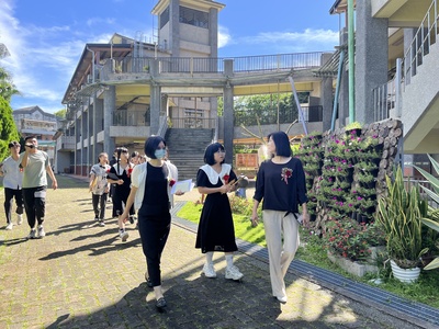 2圖片